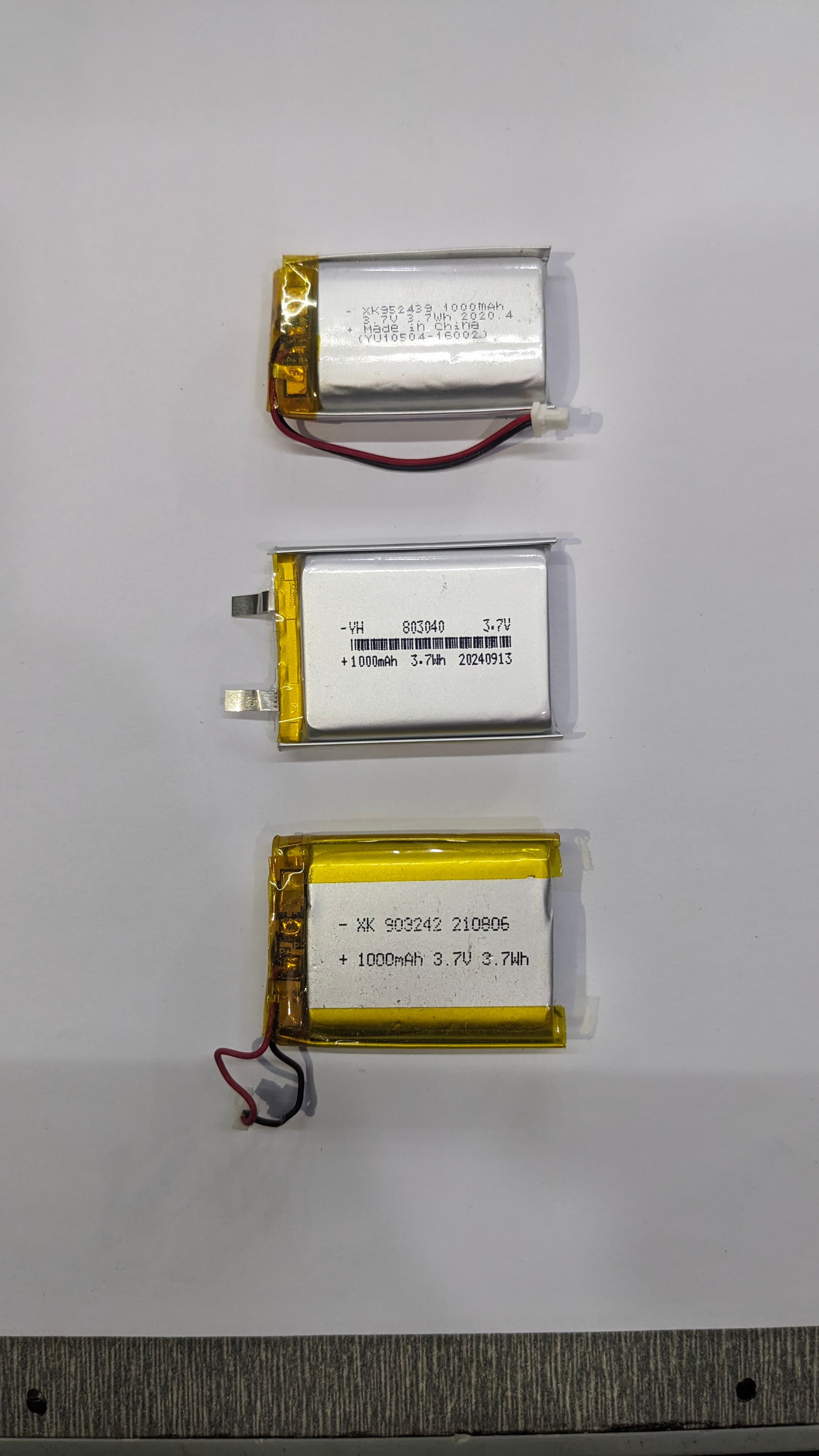 3.7V 1000mAh LiPo Battery photo