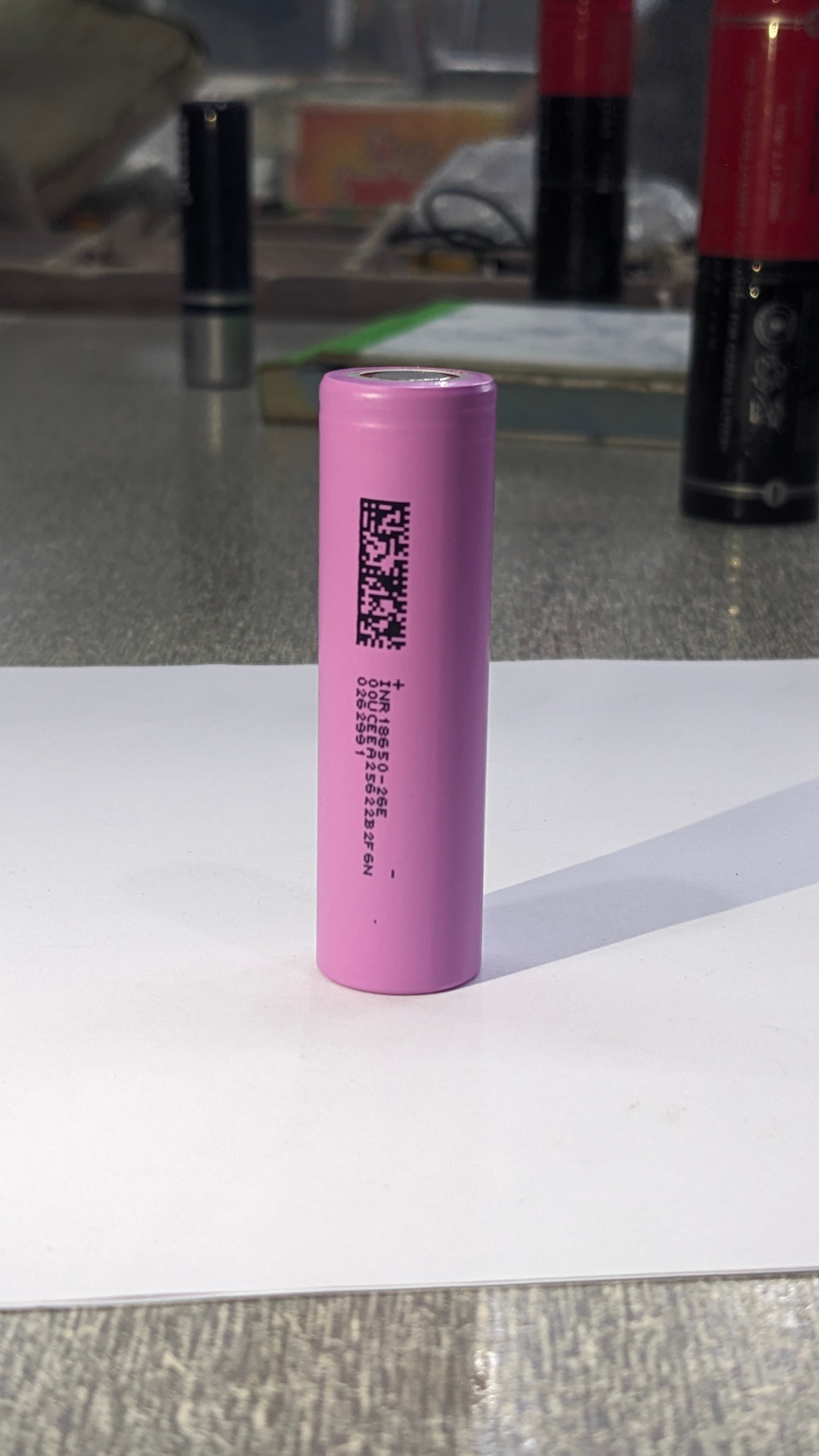 BTW INR18650-26EC 3.7V 2600mAh Li-ion Cell photo