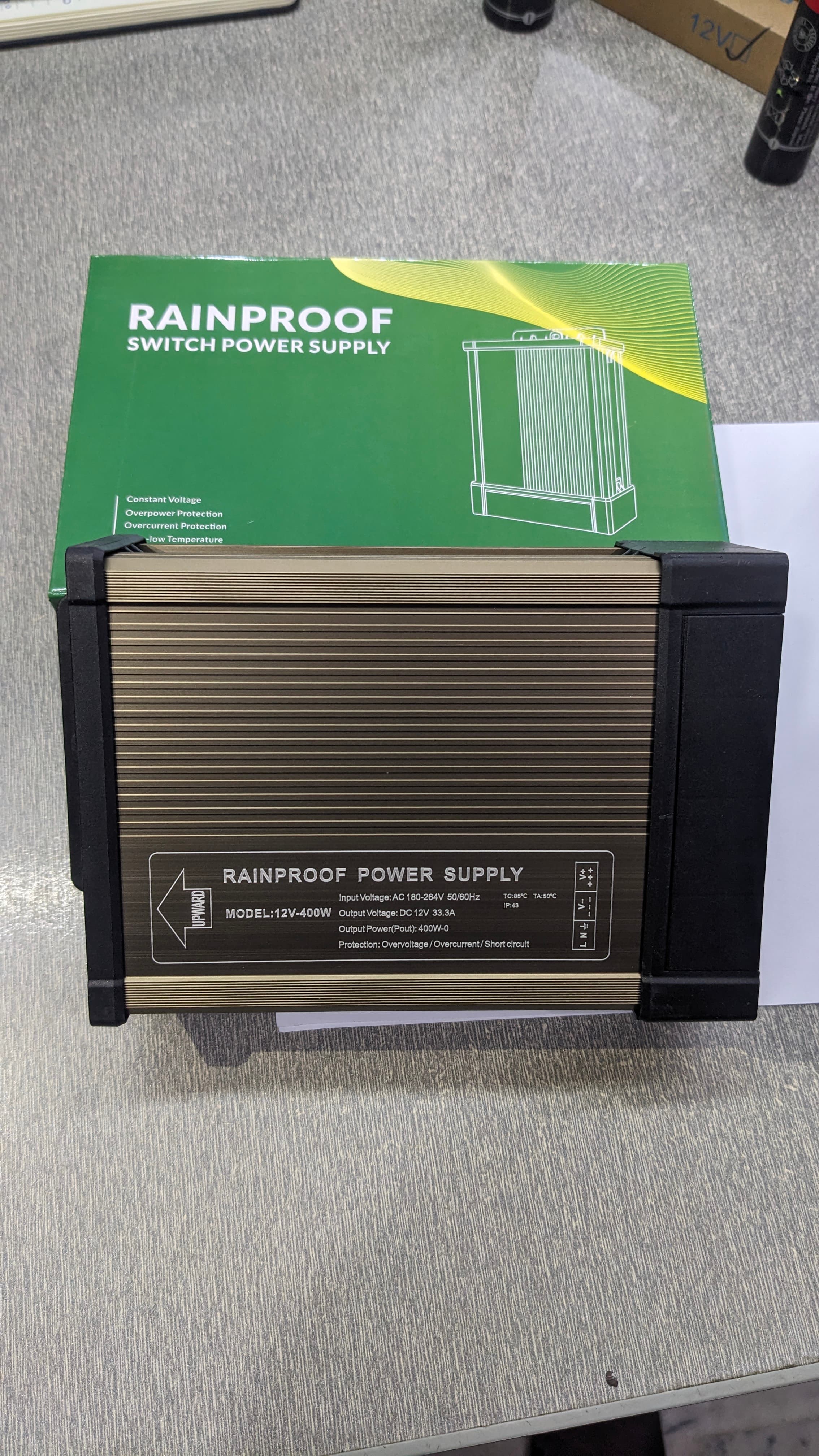 12V 400W Power Supply photo